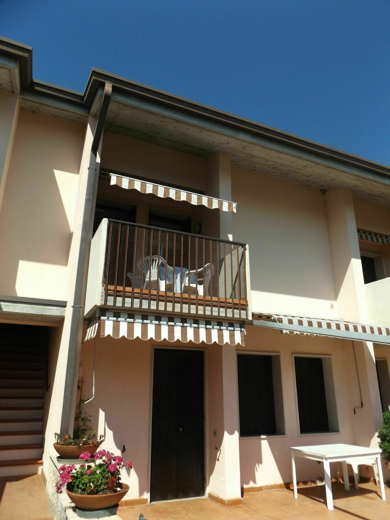 Residenza Riviera Degli Olivi Apartment Torri Del Benaco Exterior photo